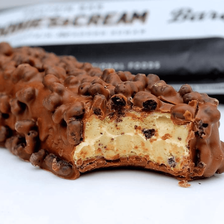 Barebells Proteiinipatukka - Cookies & Cream (12 x 55 g)